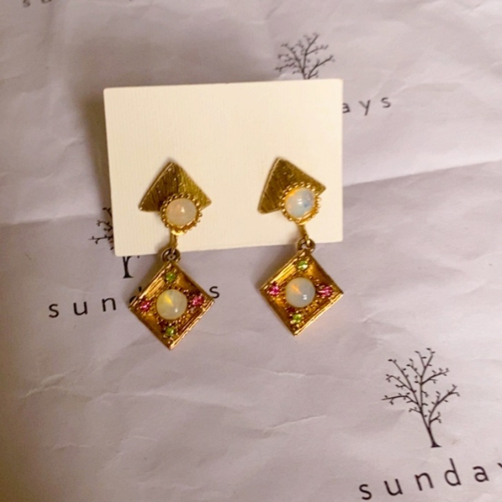 True Vintage Art Deco Style Earrings - Picture 6 of 9